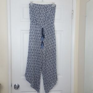 Blue and white strapless summer jumpsuit